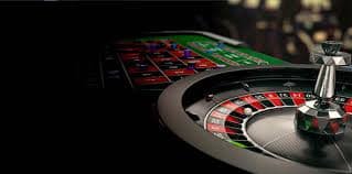 Filipino player enjoying casino-style games on ph456 mobile platform